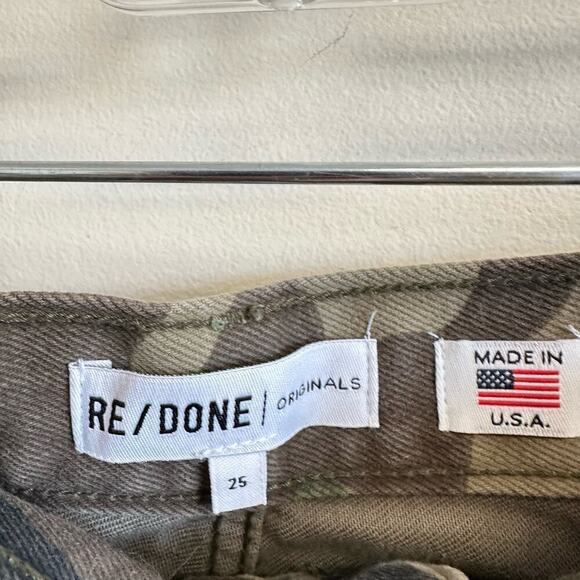 Re/Done Camo High Rise Stovepipe Jeans Straight High Waisted Denim Size 25 / 0 - Picture 12 of 13